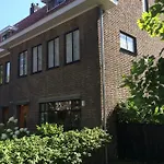Bed & Breakfast Eikenburg Eindhoven