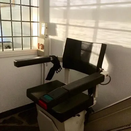 Eikenburg 3* Eindhoven