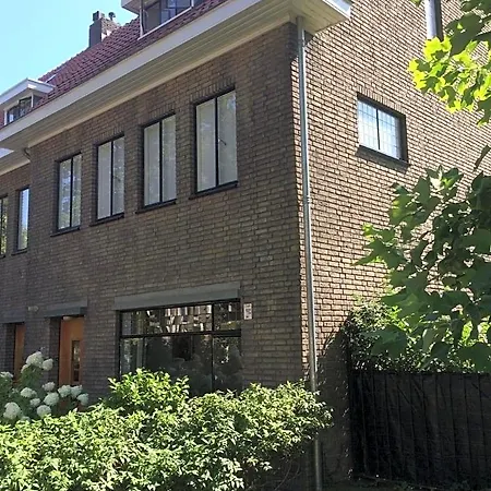 Eikenburg Bed and breakfast