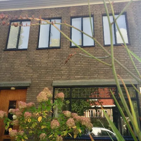 Bed & Breakfast Eikenburg 3*